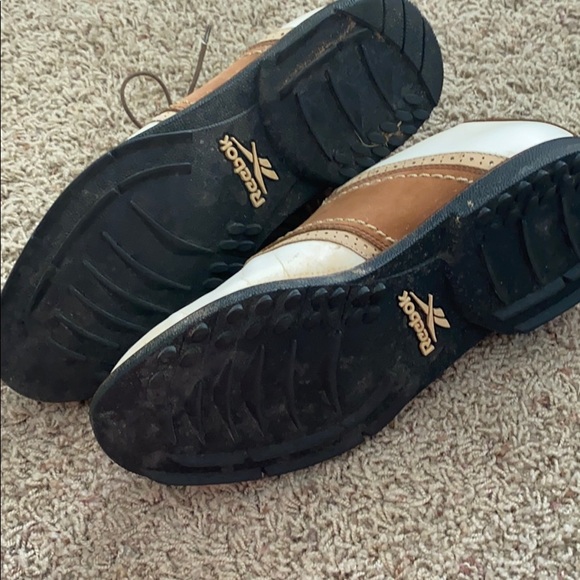 Reebok DMX Liner Spikeless Golf Shoes - Picture 5 of 8